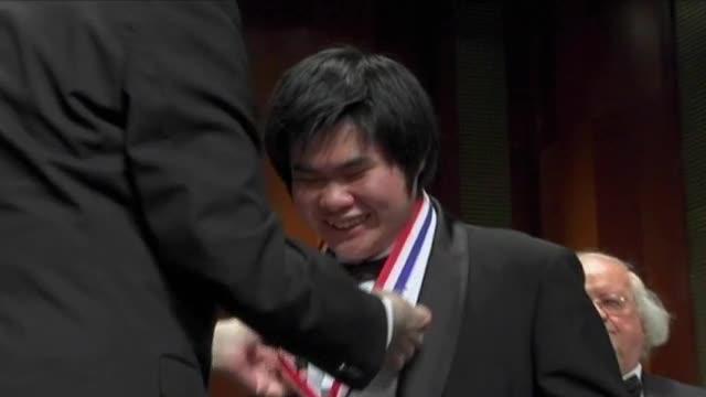 TOUCHING THE SOUND - The Improbable Journey of Nobuyuki Tsujii (Documentary, 2014)