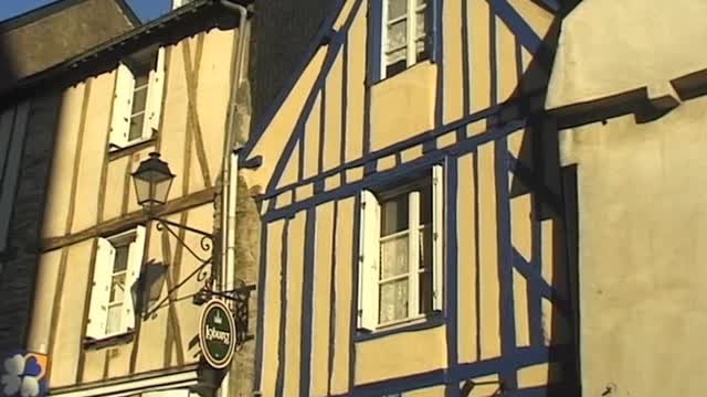 GLOBAL TREASURES: France (Vannes)