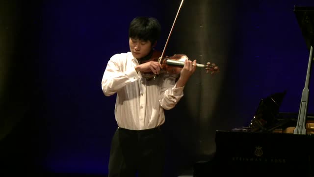 Hannover International Violin Competition 2012 - Preliminary Round 1: Yang, In Mo