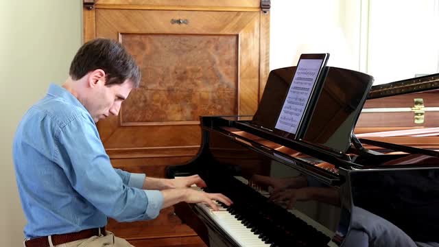 BEETHOVEN, L. van: Piano Sonata No. 23, "Appassionata" (Behind the Notes - Boris Giltburg Introduces Piano Sonata No. 23)