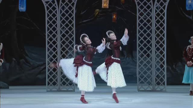 ASHTON, Frederick: Patineurs (Les) / Divertissements / Scenes de ballet (Royal Ballet)