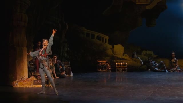 HOLMES, A.-M.: Corsaire (Le) (English National Ballet, 2014)