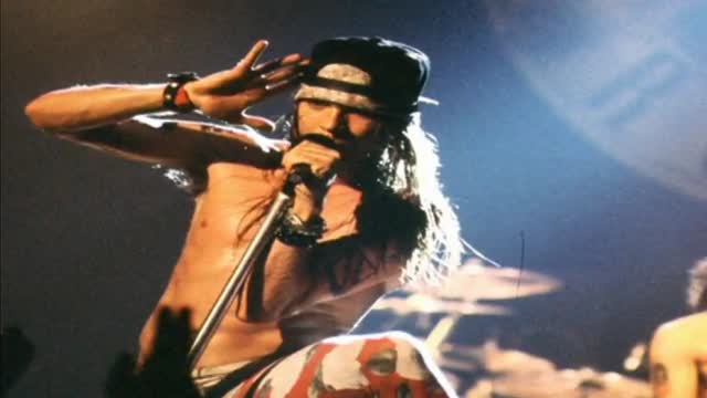 GUNS N' ROSES: Use Your Illusion I and II - 2 Classic Albums Under Review (20th Anniversary Edition)