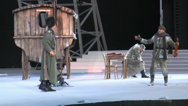 ABRAHAM, P.: Viktoria und ihr Husar [Opera] (Seefestspiele Morbisch, 2016)